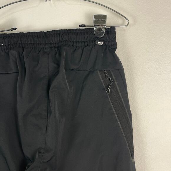 Nike Sportswear Tech Woven Commuter Pants Men’s Small Tapered Black DR9101-010 - Picture 9 of 12